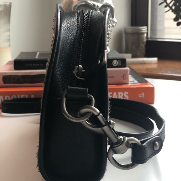 HP🌈REBECCA MINKOFF LeatherTrimmed Straw Crossbody - Picture 7 of 8